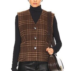 Still here miles vest Brown Plaid Button-Up Vest